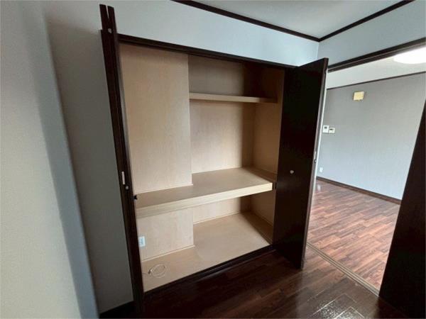 ルミエール神屋町 収納