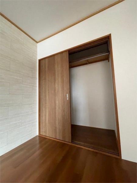クレスト安室 収納