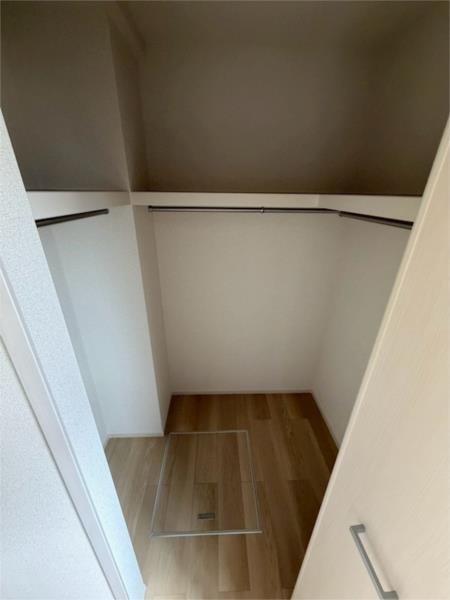 ネオイースト その他
