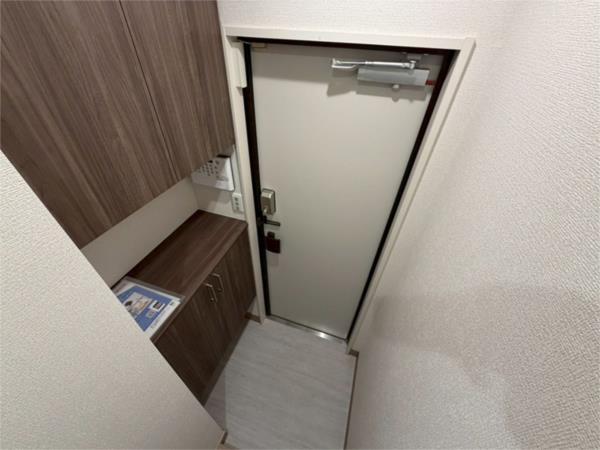 インフィニティ北ノ丁 玄関