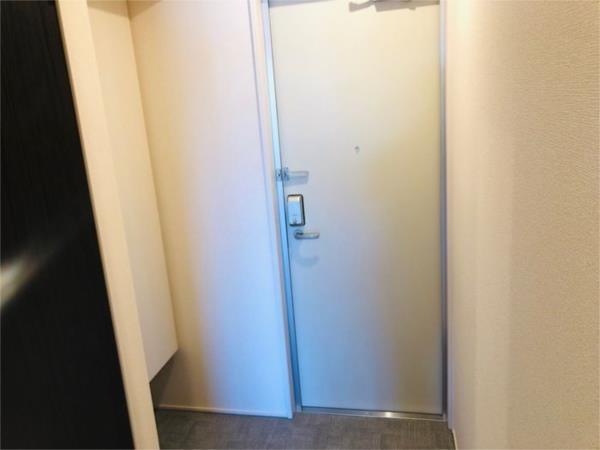 ロータス長町　A棟 玄関