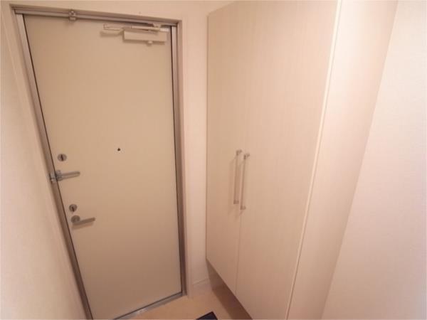 グランドアトリオ神戸西　C棟 玄関