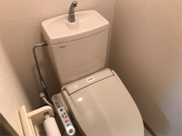 プチ　フォレ トイレ