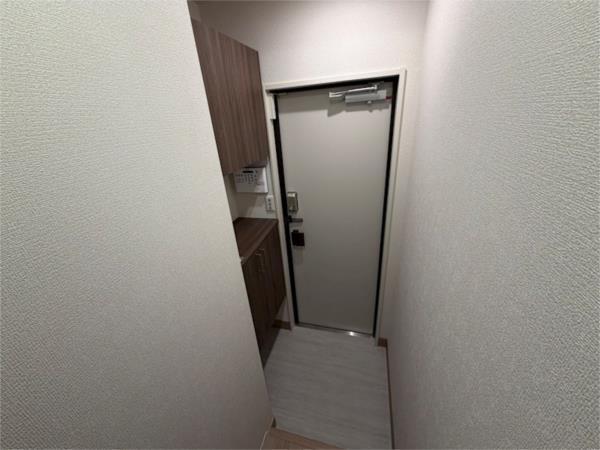 インフィニティ北ノ丁 玄関