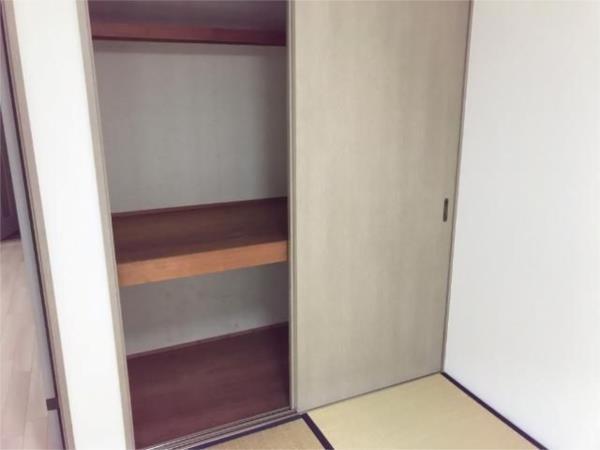 カステルＢ 収納