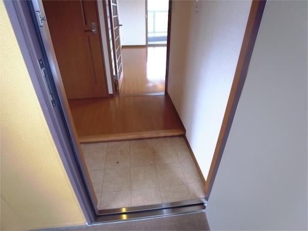 アドモリモト元町通 玄関