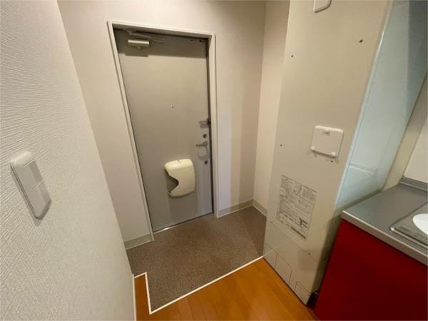 バルゴ　ツバイ 玄関