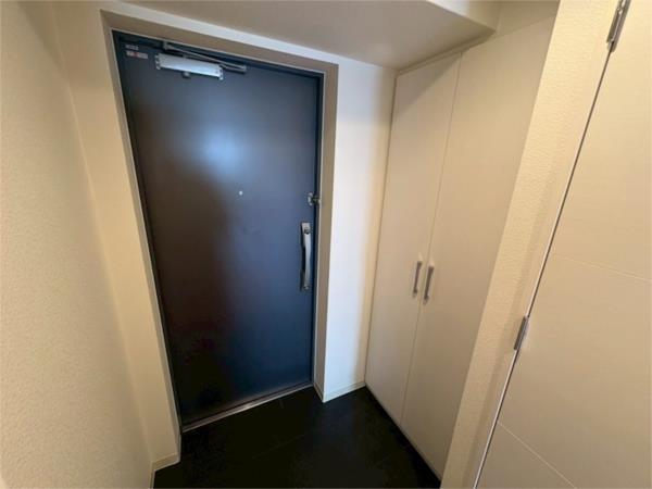エスリード神戸三宮パークビュー 玄関