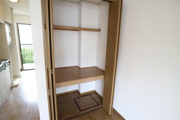 西舞子グリーンハウス 収納