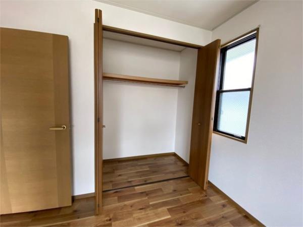 サンアベニュー田寺　1 収納