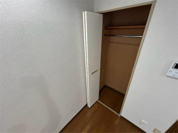 メゾン北長狭 収納