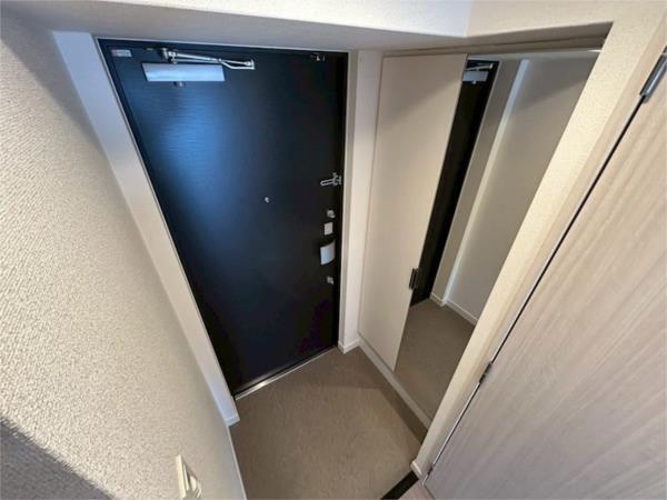 プレサンス兵庫駅前 玄関