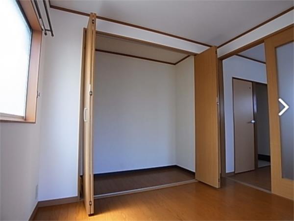 パンション飛松 収納