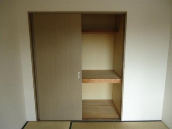 ミィーティア 収納