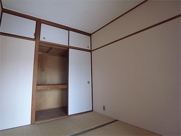 パールハイツ 収納