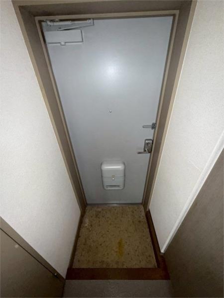 フローレンス西 玄関