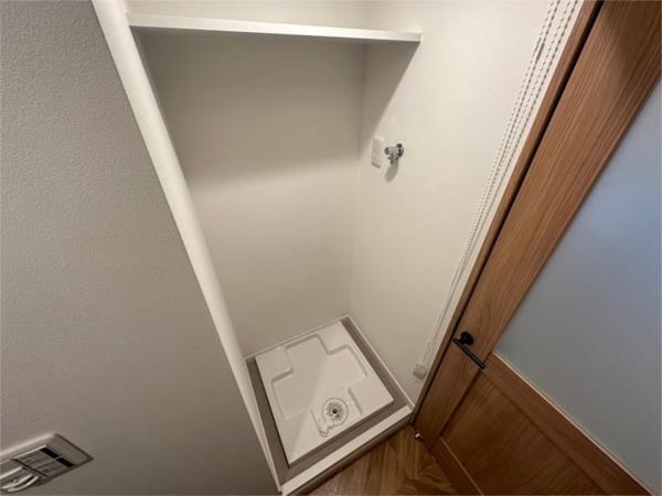 インブルーブ三宮イースト 部屋画像