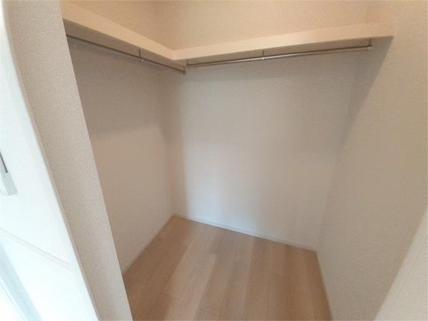 アル・グレース 収納