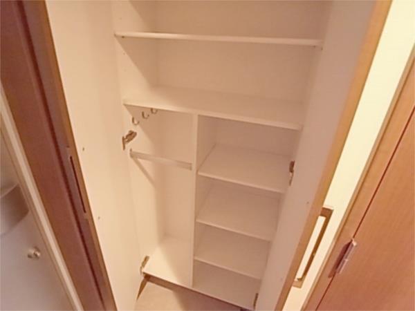 パシフィックレジデンス神戸八幡通 玄関