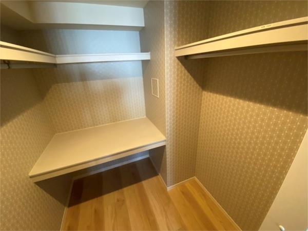 オカバ姫路青山シャーメゾン A棟 収納