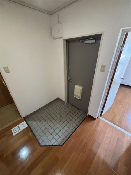 ハピネス 玄関