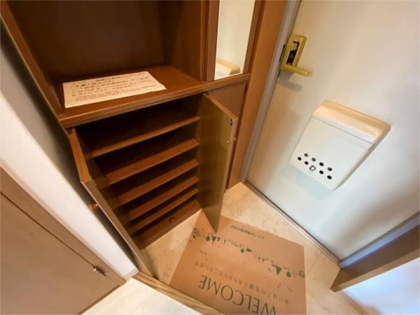 神戸市東灘区住吉宮町マンション 玄関