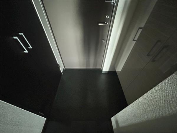 サニープレイス西芦屋2号館 玄関