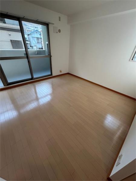 明石市西明石南町マンション リビング