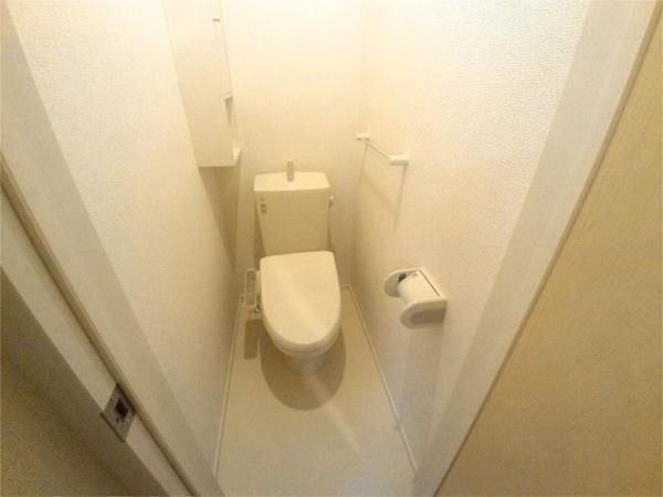 サンパレス安室 トイレ