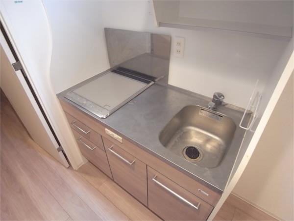 セレニテ神戸西クレア キッチン
