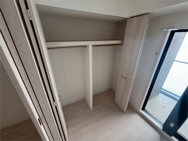 ソルテラス神戸栄町通 収納