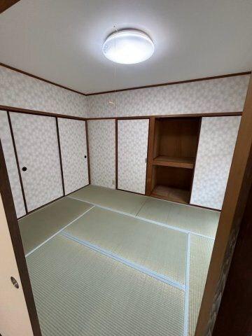 シャーロン 収納