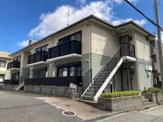 シャレオ上大市 玄関