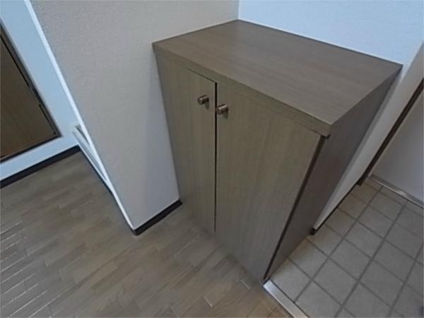 フジテラス春日野道 玄関