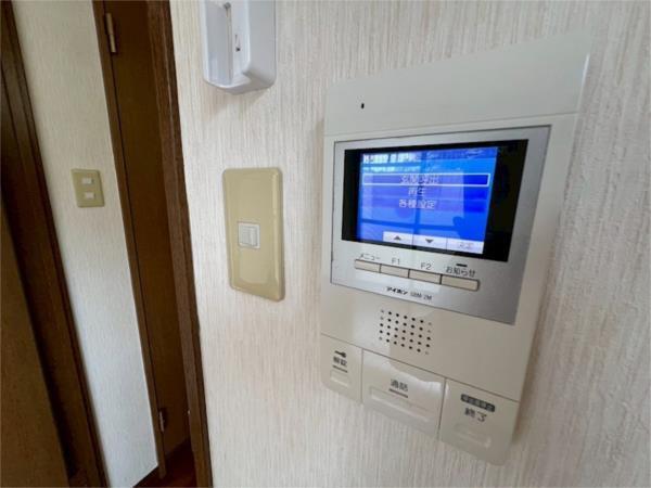 ストーンヘンジ 部屋画像