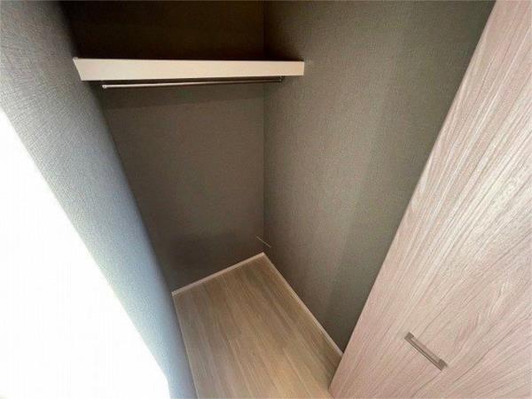 レジデンスｈ忍町 収納