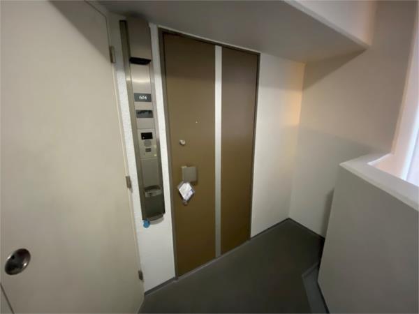 ジークレフ神戸元町（604） 玄関