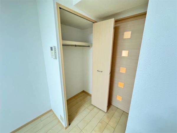 ジアコスモ神戸三宮 収納