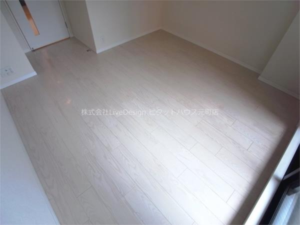S-RESIDENCE神戸元町 リビング