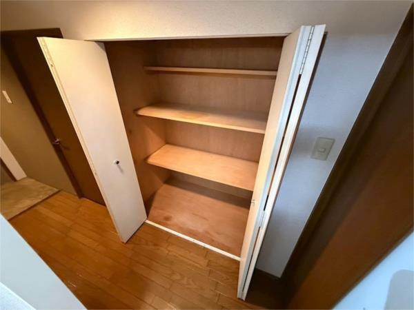 ベガ中上 収納