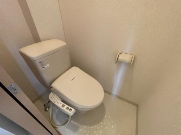 アムール親王塚 トイレ