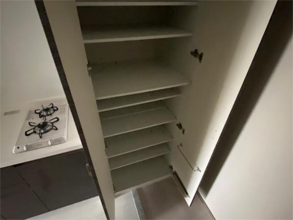 エステムコート神戸元町ヒルズ 玄関