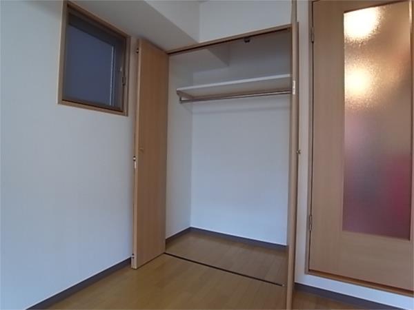 B-RISE元町 収納