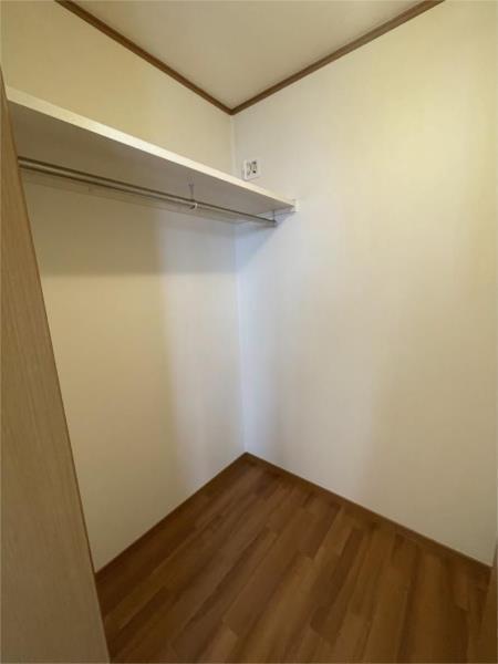 セリバテール荒川 収納