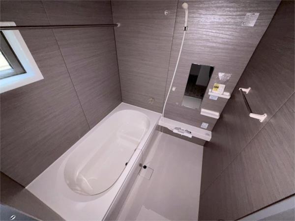 今津山中町　戸建 バス／シャワー
