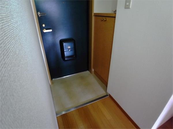 アスヴェル神戸元町 玄関