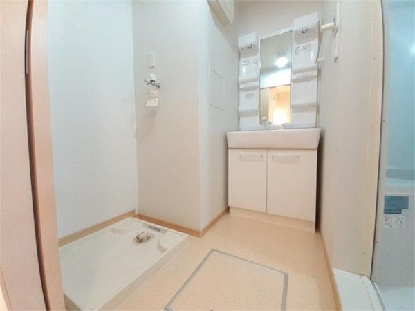 ラフレシールＨ 部屋画像