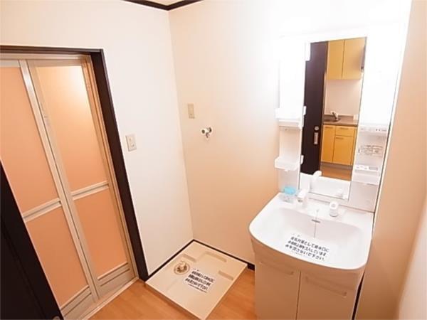 グランシャリオ山本通III 部屋画像