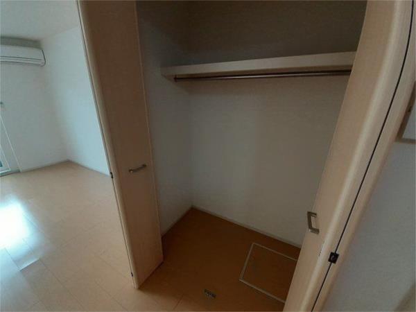 ラフレシールあぼしＢ 収納