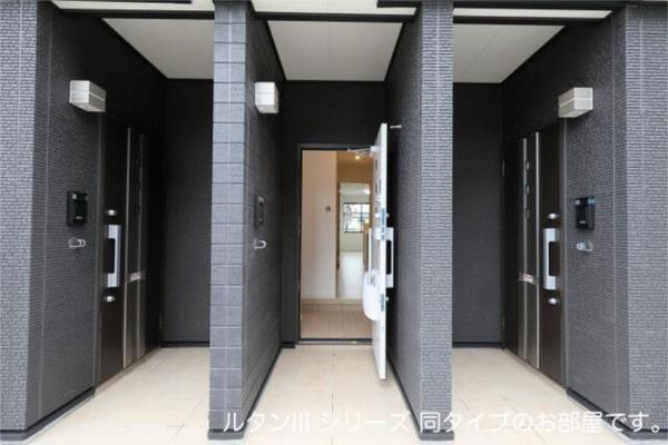 サンティエＮＡＧＡＩ 玄関